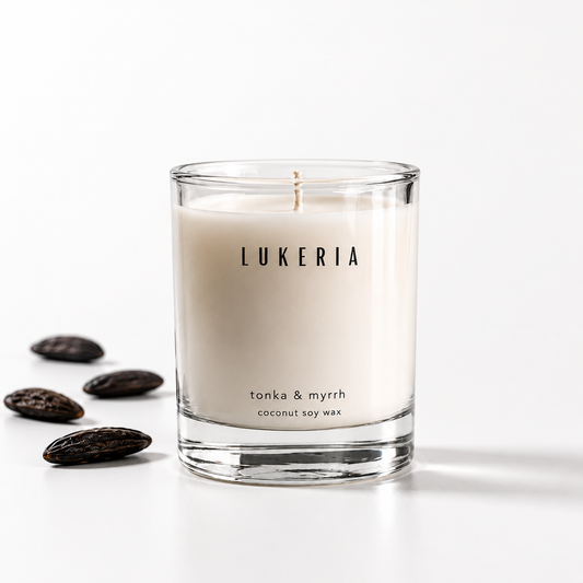 TONKA & MYRRH  - ŚWIECA SOJOWO KOKOSOWA 250 G